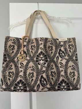 Spartina 449 Beige and Black Paisley-Pattern Tote with Gold Charm